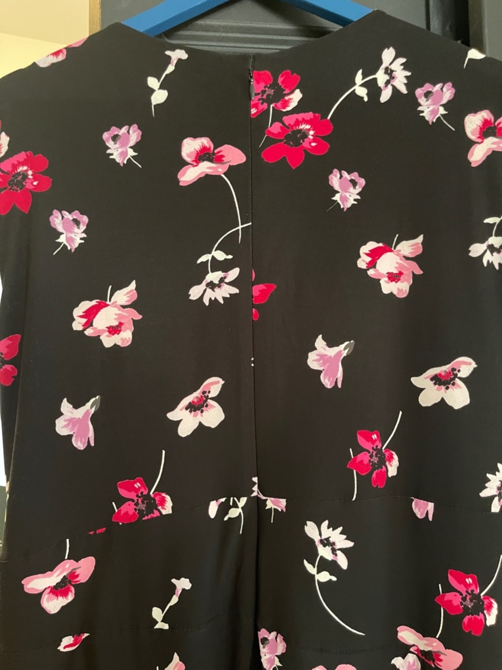 Lauren Ralph Lauren Black Midi Faux-Wrap Dress with Pink Floral Print - Picture 8 of 9